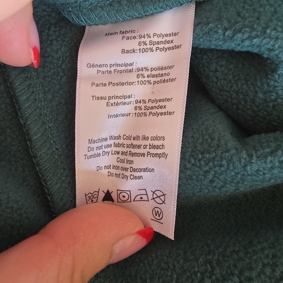 NWT Asics Women's Softshell Running Jacket Green Size Small. - Picture 4 of 8